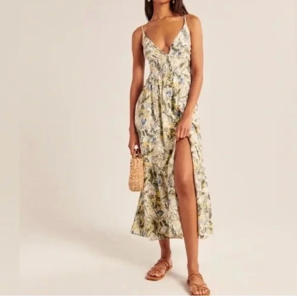 Abercrombie: Floral V-Neck Spaghetti Strap Maxi Dress in Multi-Color